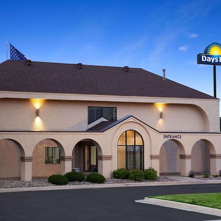 Days Inn By Wyndham Austin Exteriér fotografie