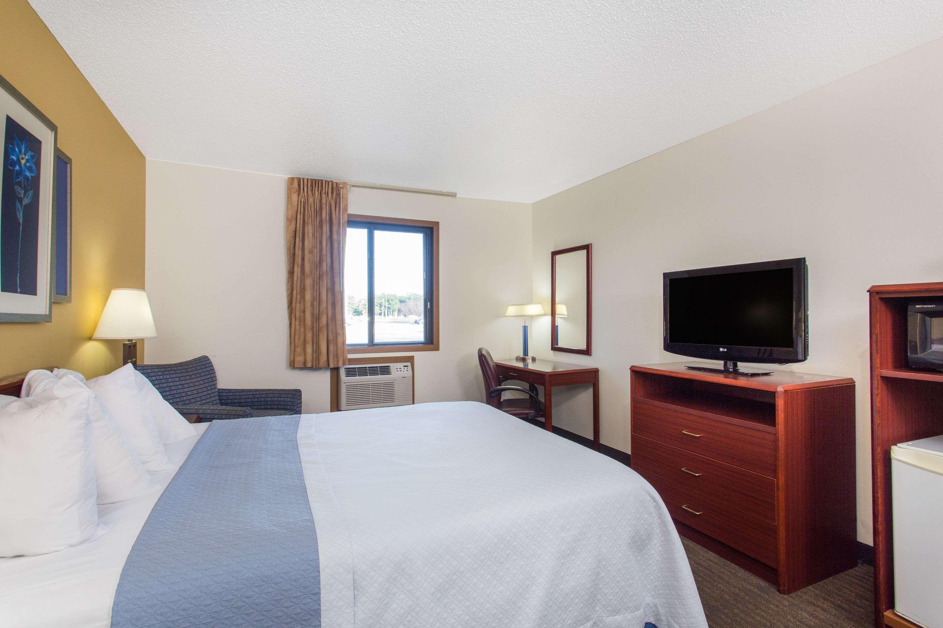 Days Inn By Wyndham Austin Exteriér fotografie
