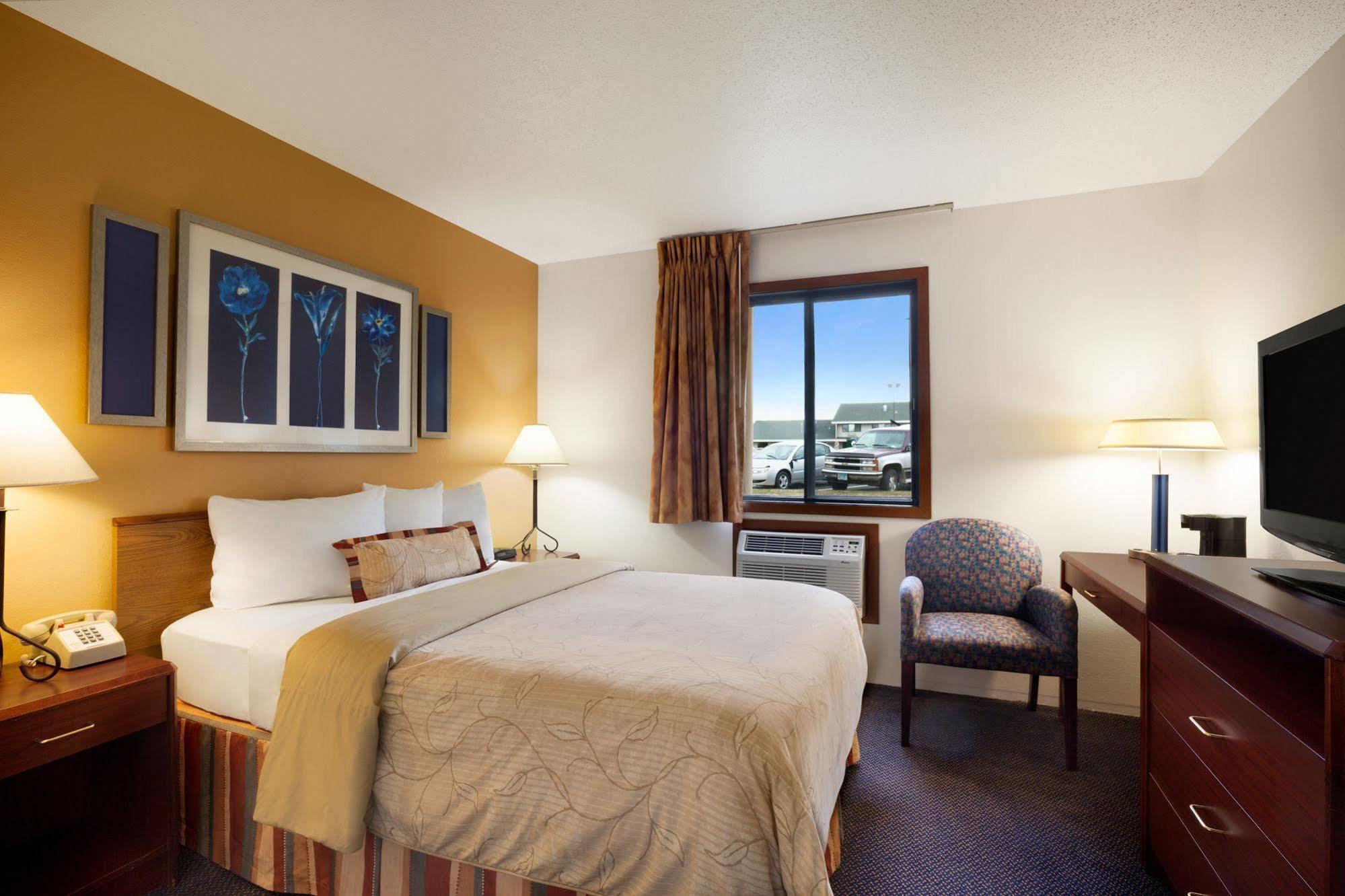 Days Inn By Wyndham Austin Exteriér fotografie